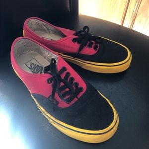 mickey mouse vans